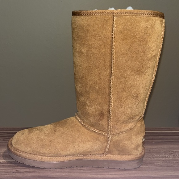 UGG Koolaburra tan bow boots - Picture 6 of 14